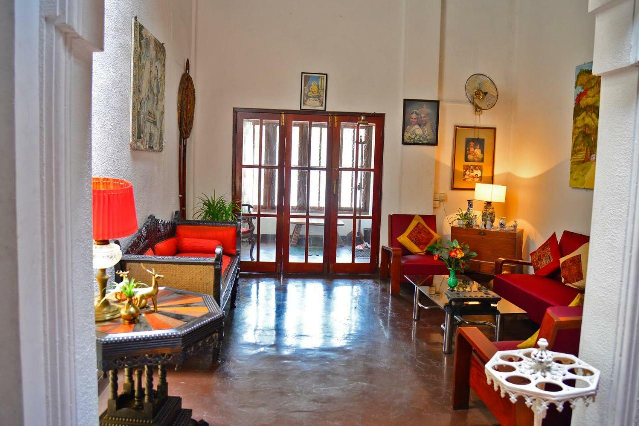 Kandy Inn Madugalle'S Family Guest House Екстер'єр фото